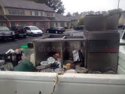 Best Hot Tub Removal  in Louisville, NE
